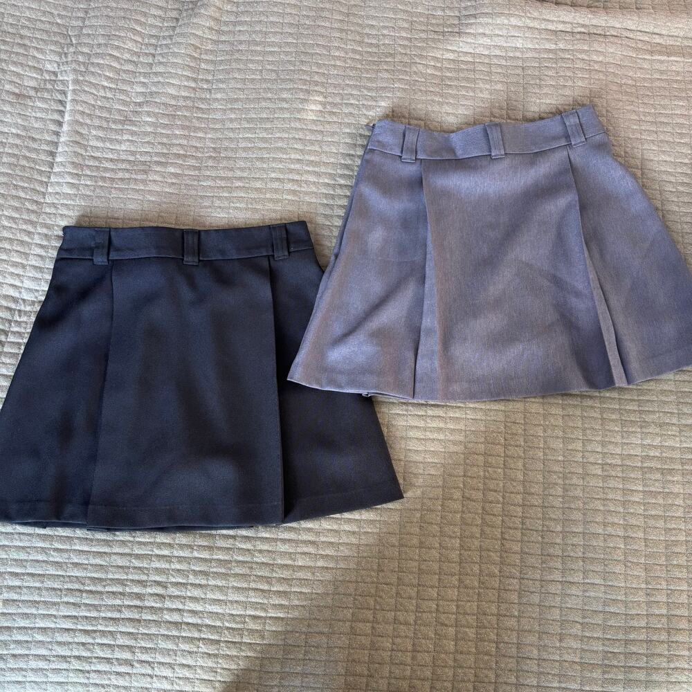 GU Pleated Mini Skort Bundle Set of 2 Black Grey Size S High Waisted Preppy